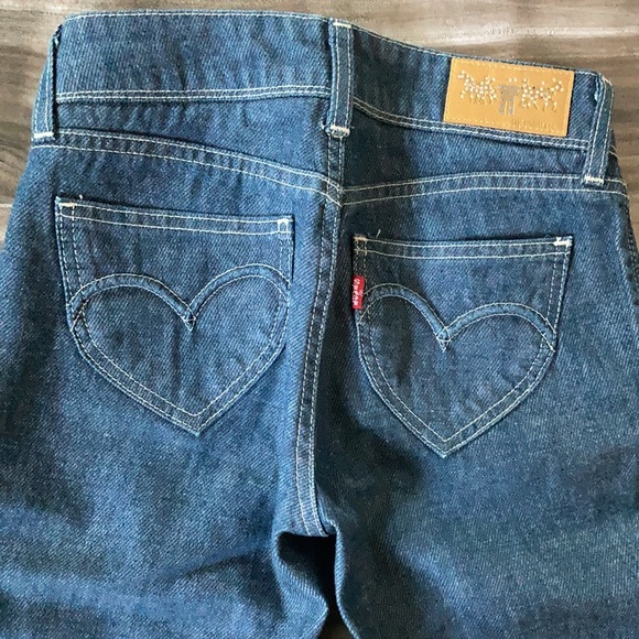 Vintage Japanese Levi Strauss flare jeans - Picture 3 of 7